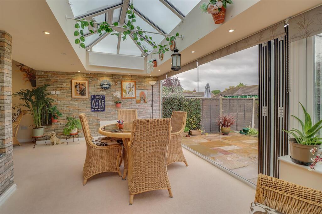 69 GRANGE AVENUE-19.jpg