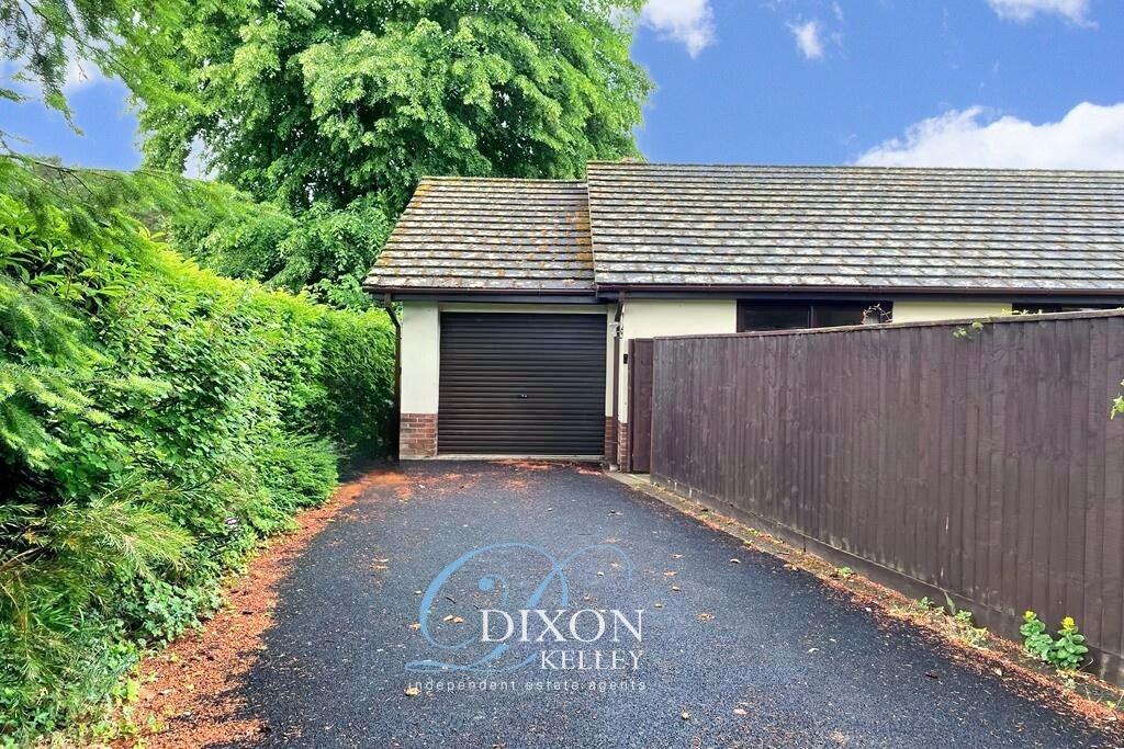 Driveway &amp; Garage