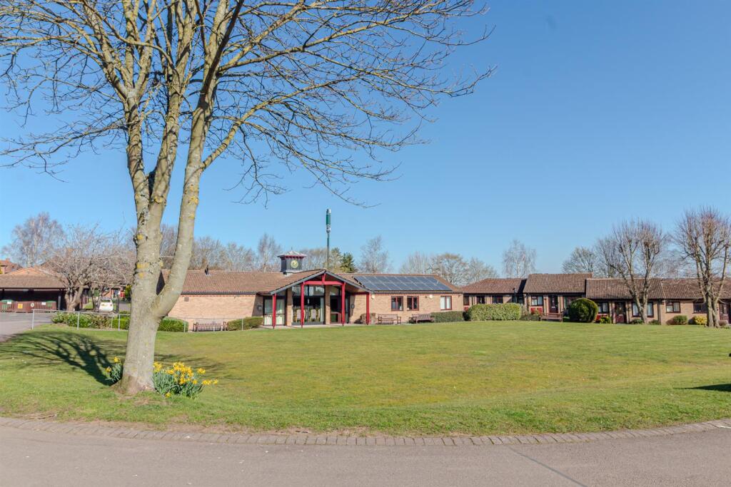 Grounds and residents' community building.