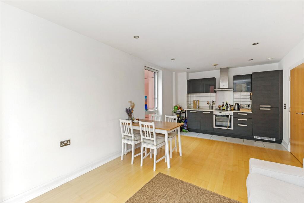 Reception/Kitchen