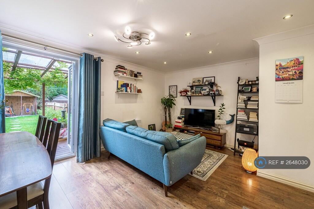 Open Plan Kitchen-Living Room