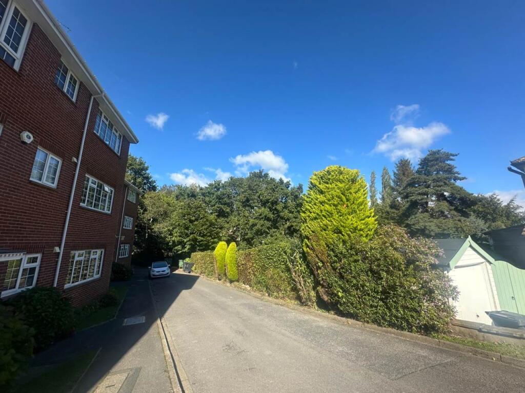 External (4)