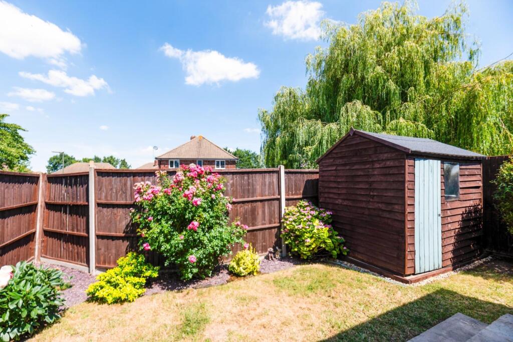 WOLSEY CLOSE (13).jpg