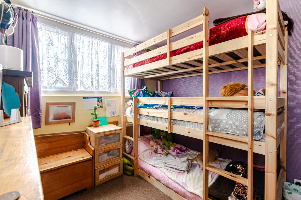 bedroom3a