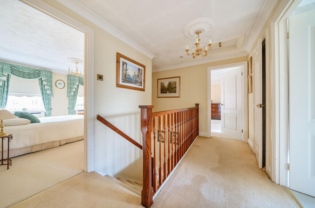 1313440-33-685945...