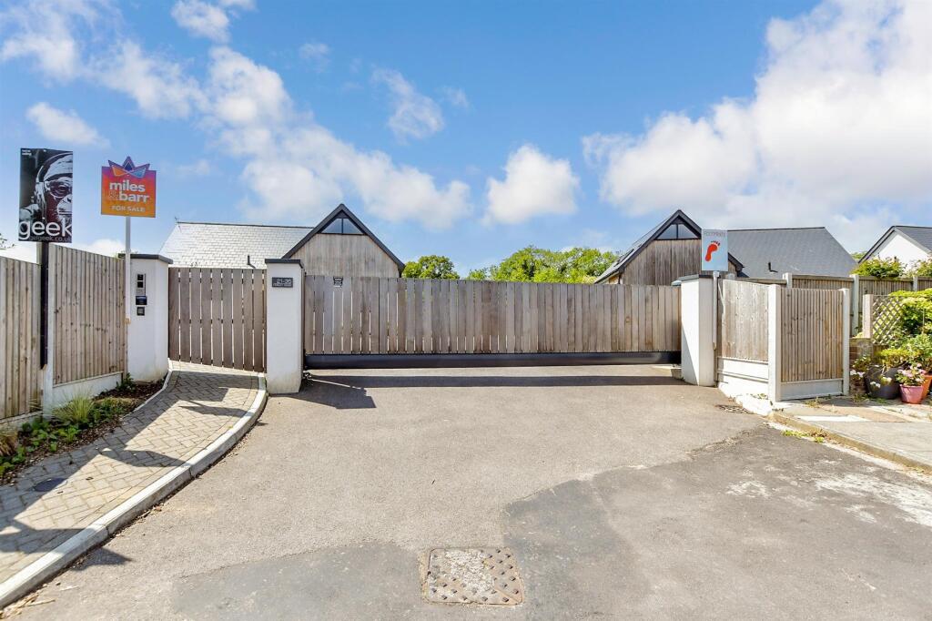 Communal Gated Entry