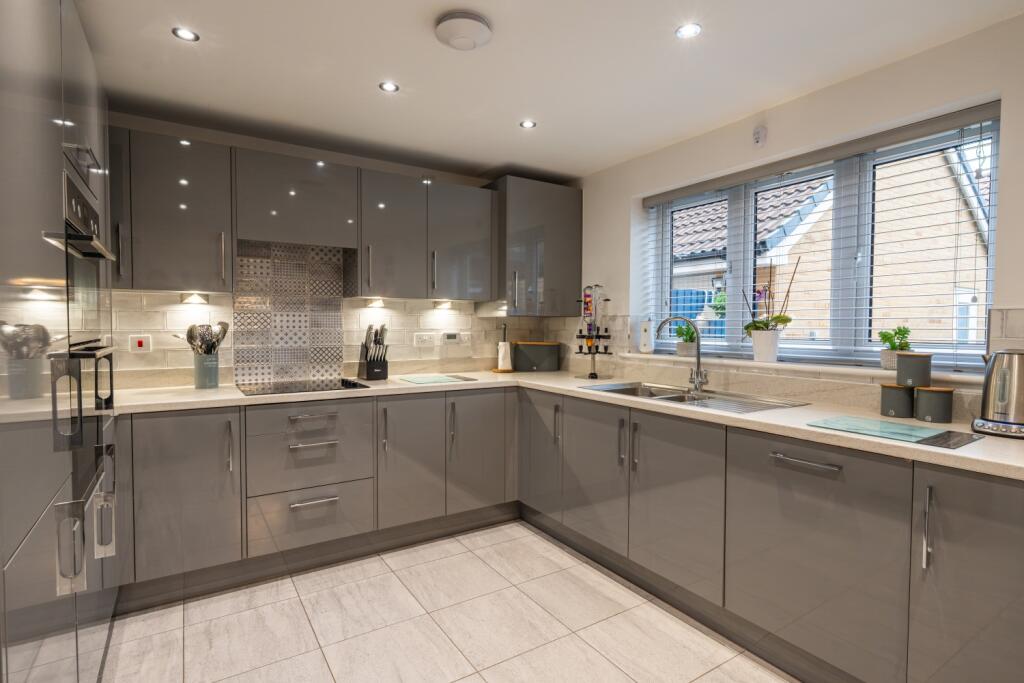 Tresillian Place-13