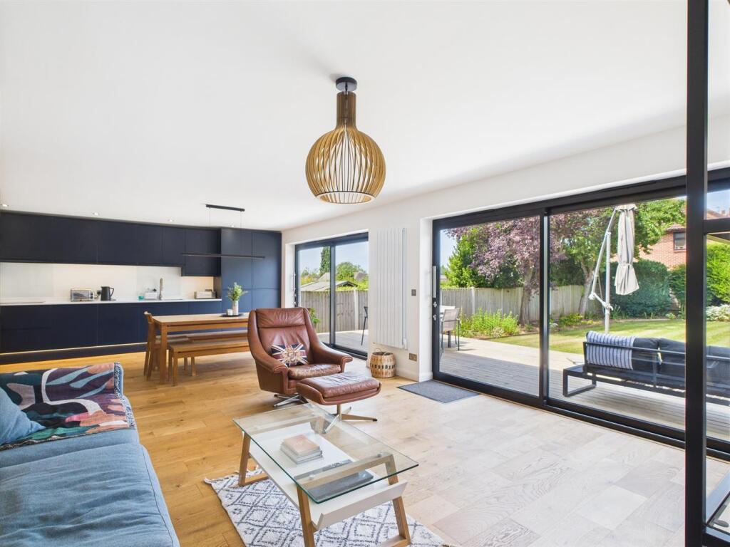 Living Kitchen / Dining / Family Room