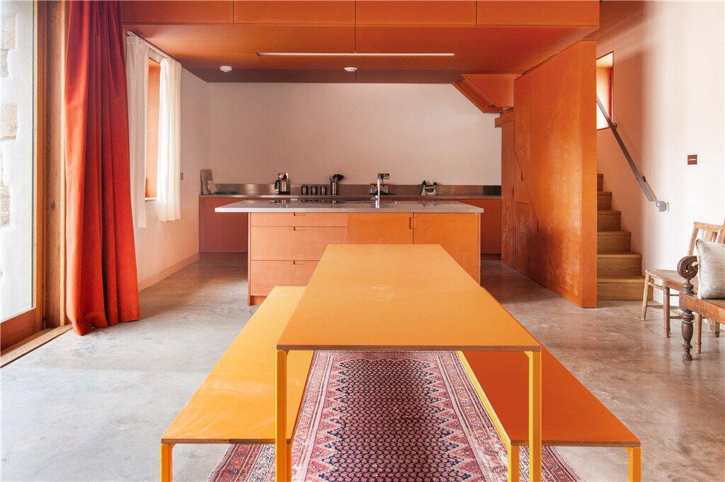 Kitchen/Dining