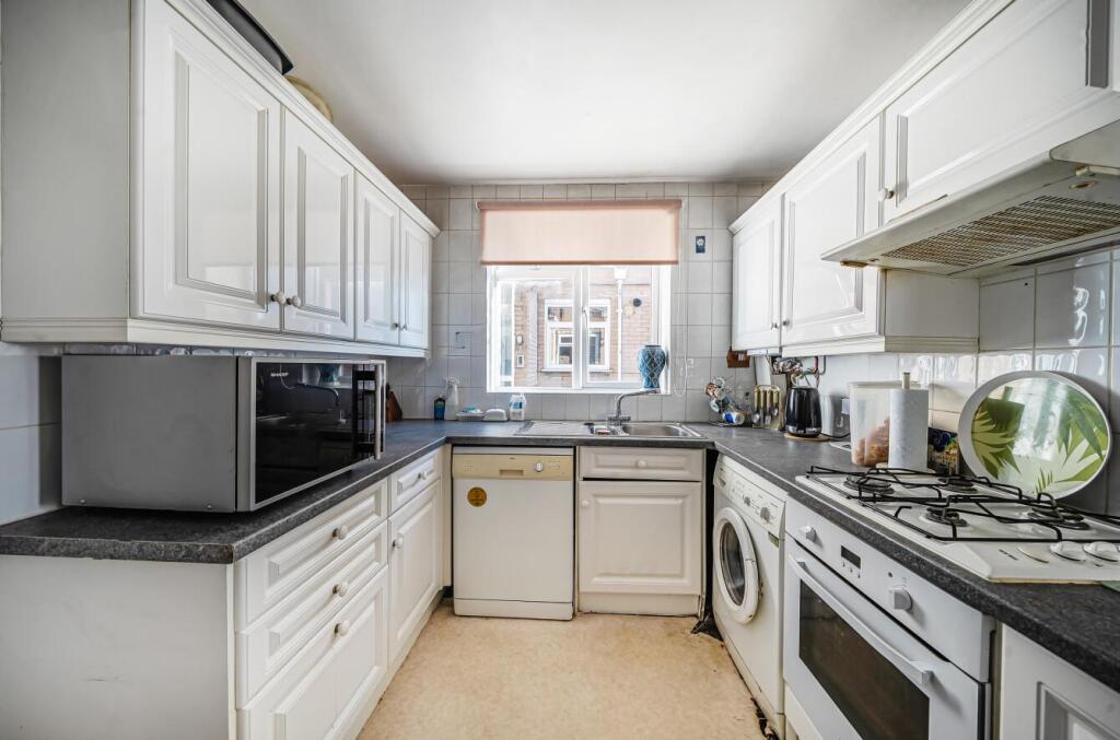 Davidson Frost-Wellings, DFW, Dene Gardens, Stanmo