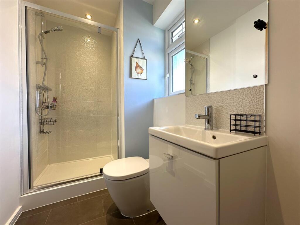 En-Suite Shower Room 891