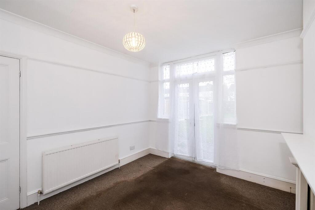 68, Middleton Avenue-23_web.jpg