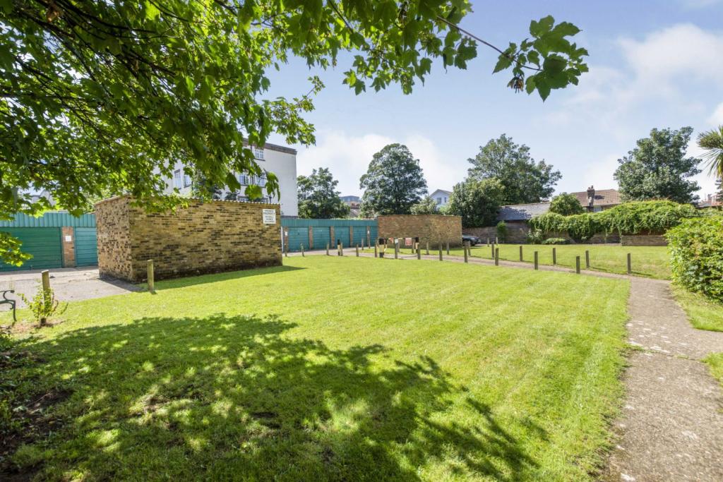 Communal Gardens