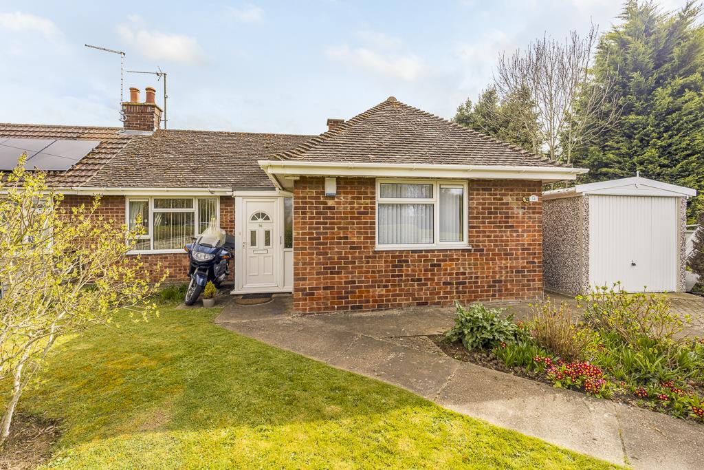 34 Park Avenue (Sutterton)-4.jpg