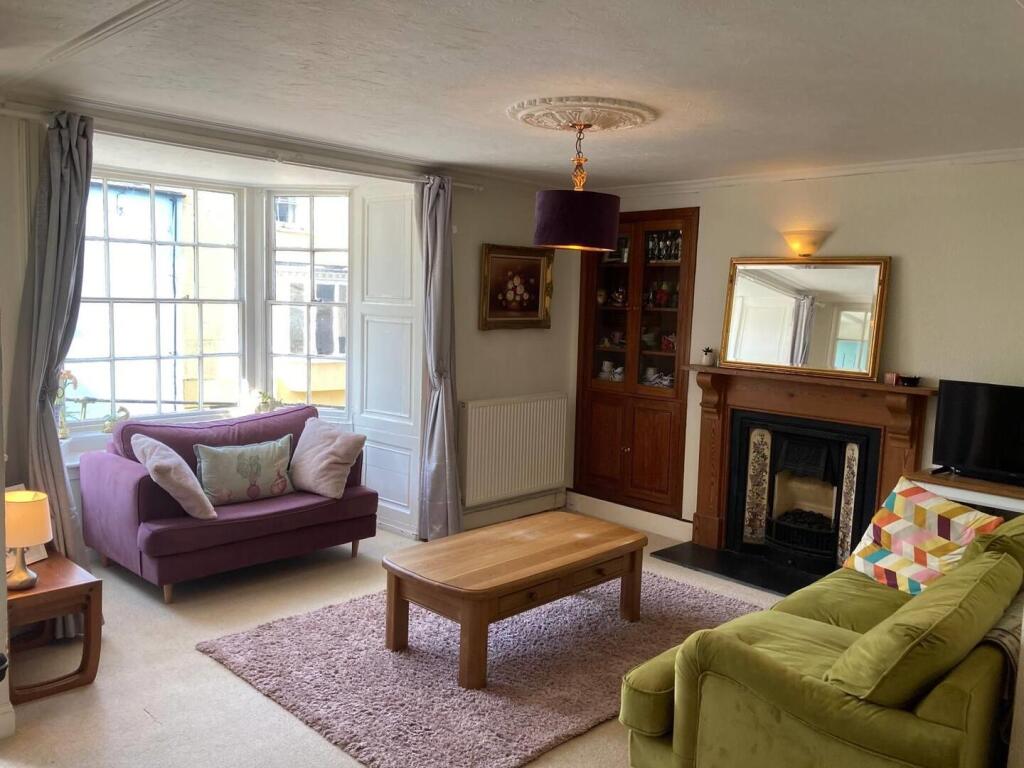 Living room best.jpeg