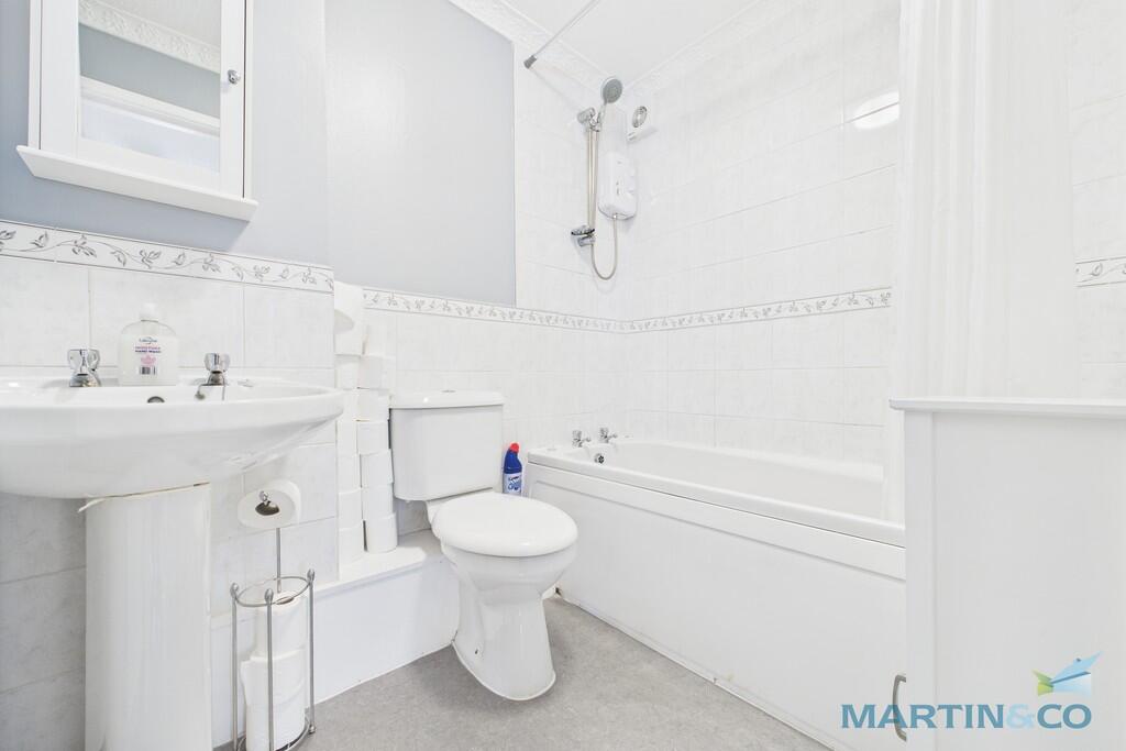 CAM01654G0-PR0212...