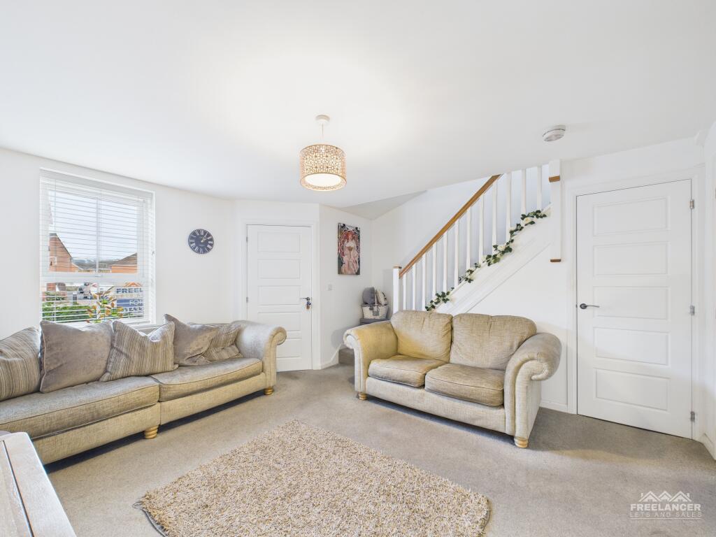 livin room 2