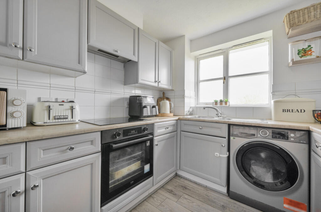 1-681ddb4c9568f-1...