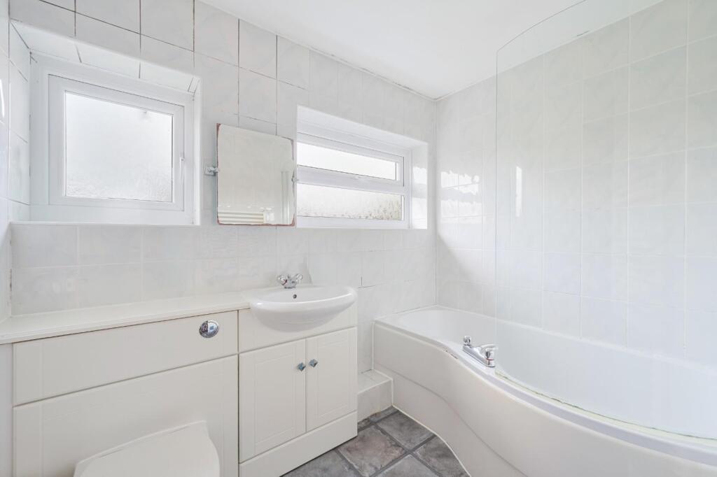 MORDEN CLOSE (10).jpg