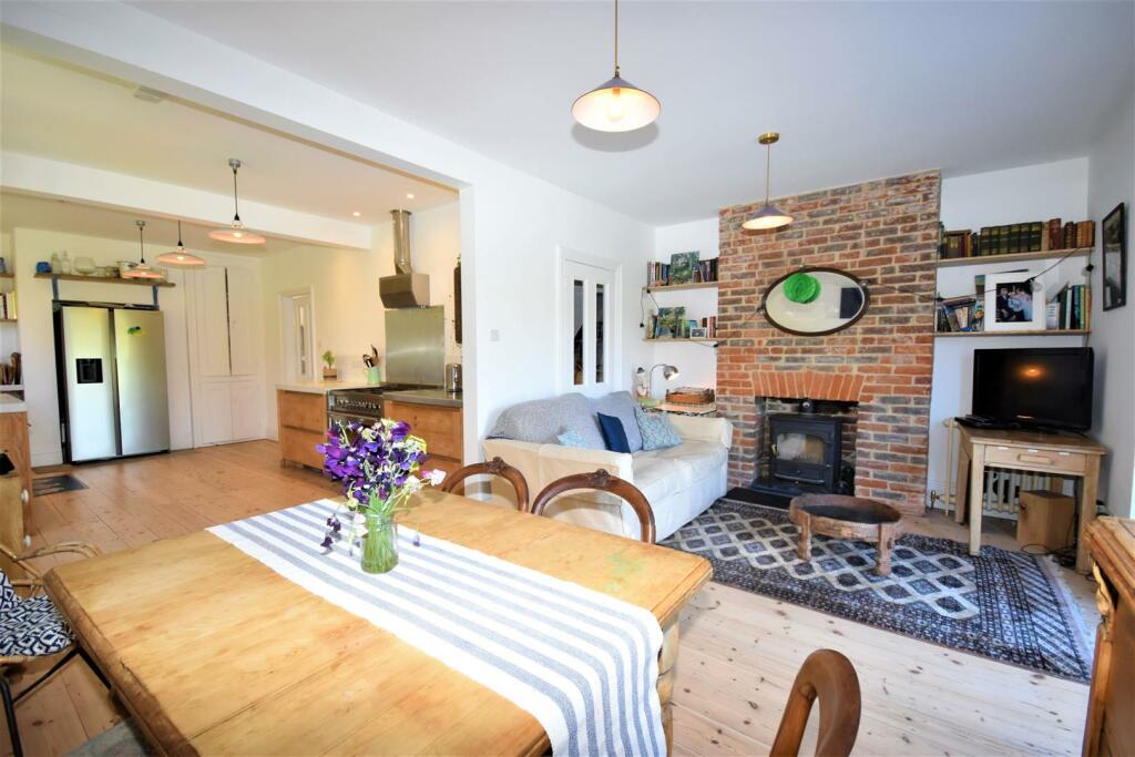 Kitchen  Dining Family Room.JPG