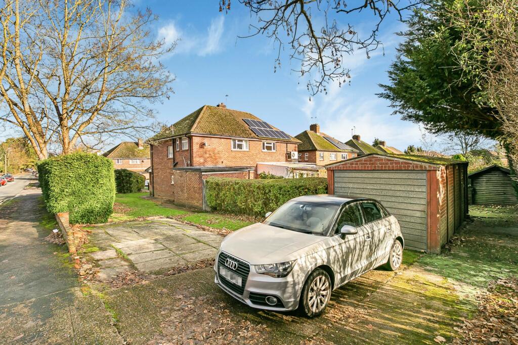 Ripley Avenue, Egham, Surrey, TW20