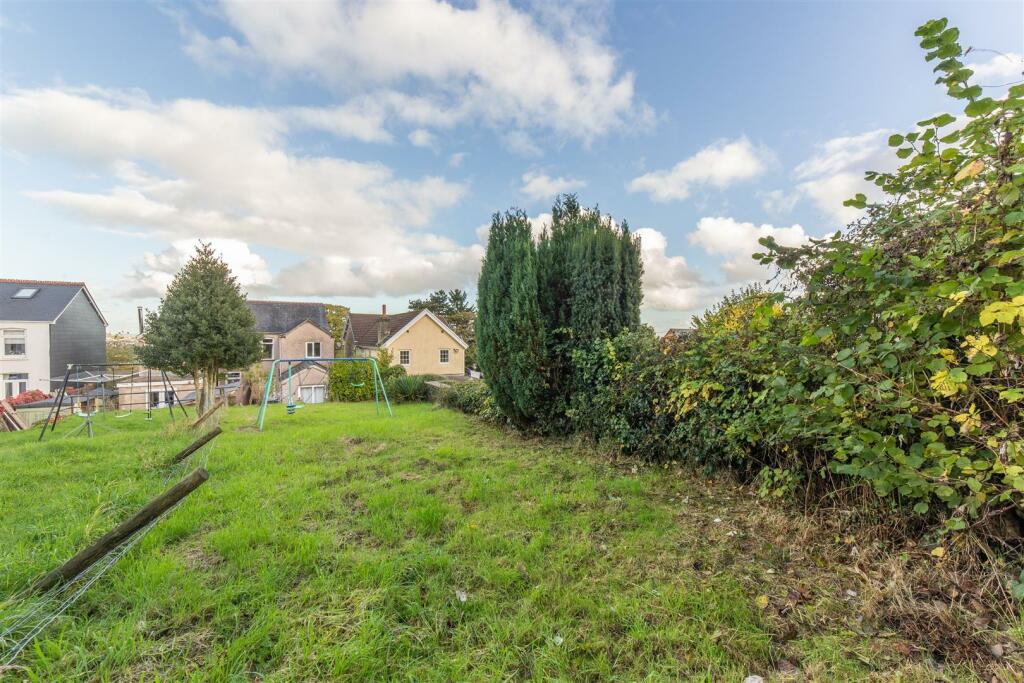 53 Sunnybank Rd-27.jpg