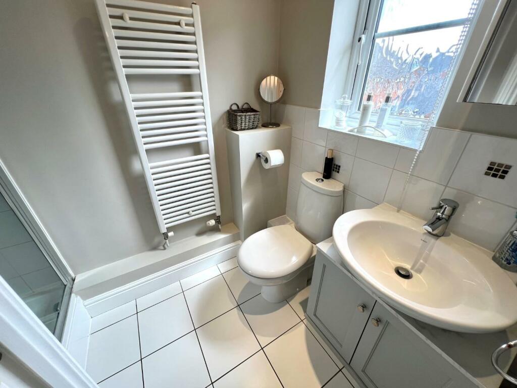 En Suite.jpg