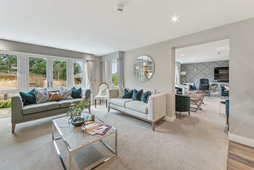 04-b46323LoddonHouseRG109BW_MCS78912_076 (1)-mediu