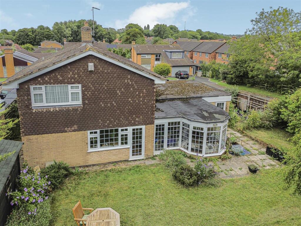 6 Grovelands