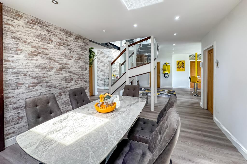 Kitchen/Family Room