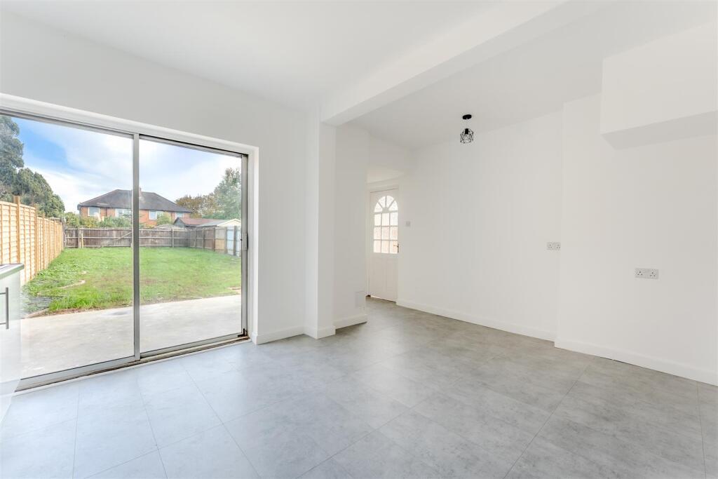 Kitchen/Dining Room