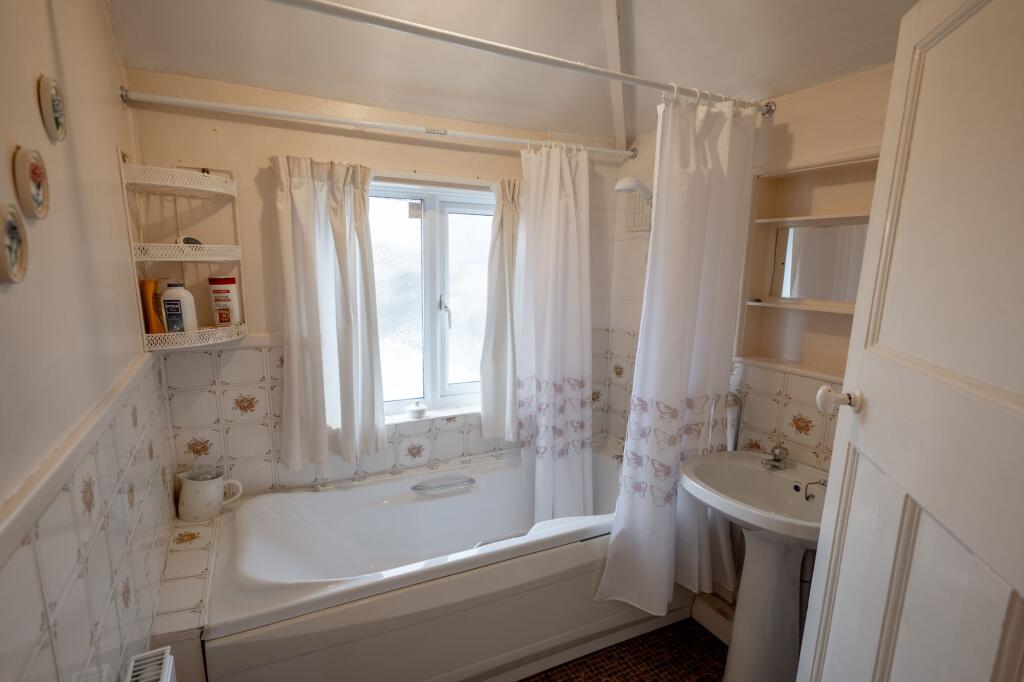Upstairs Bathroom