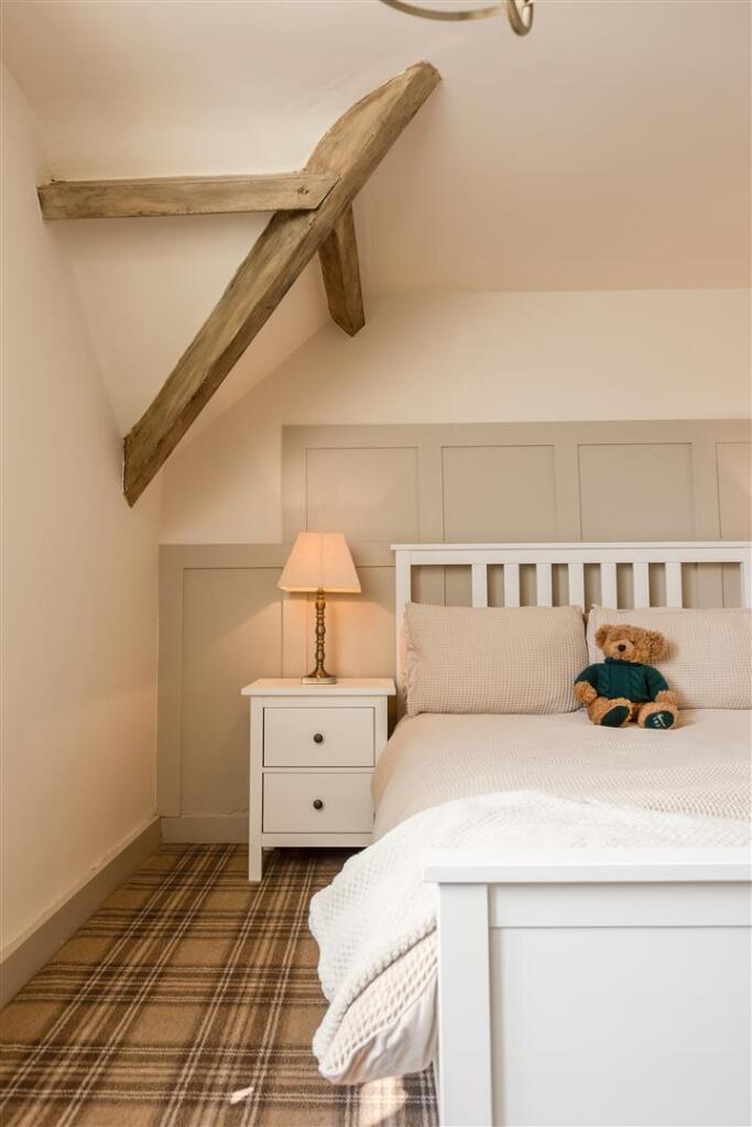 Bondgate 49 Bedroom 1-3.jpg