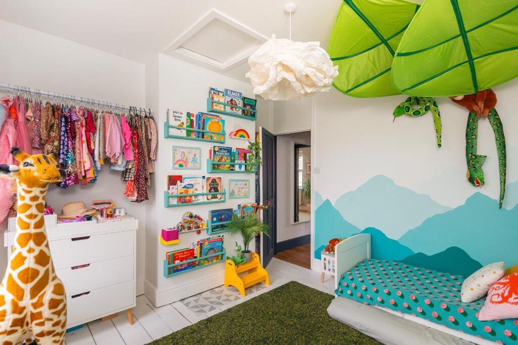 0H4STRD - Bedroom E.jpg