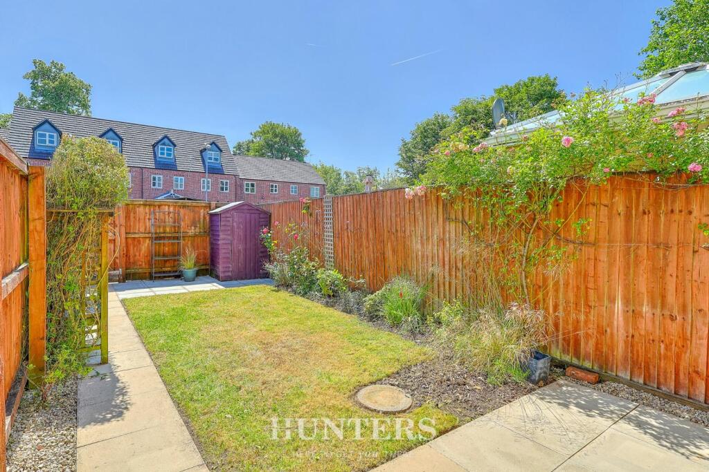 Viscount Drive (22).jpg