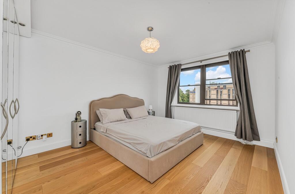 Lorne Gardens, London, W11