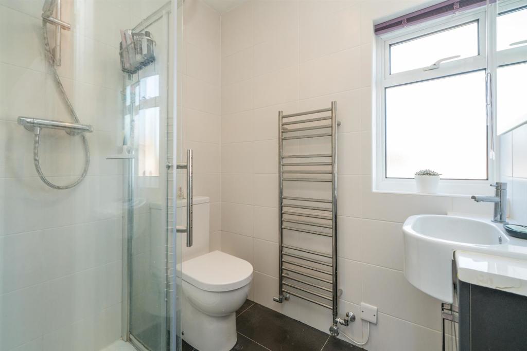 30-Gainsborough-Ave-1036.jpg