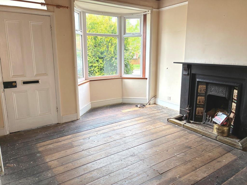Sitting Room.JPG