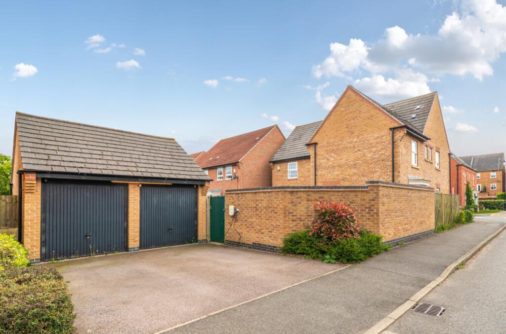 3-681c2afa779f3-1287376-ARW-3c