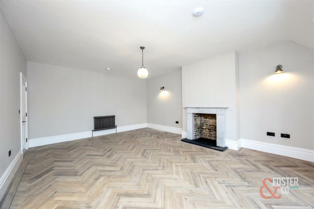 Third Avenue, Flat 11-011.jpg