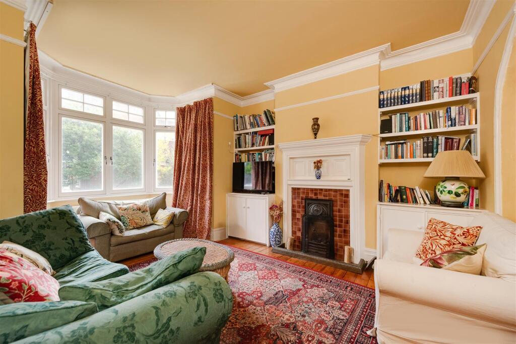 53313_Hi_res_ (5).jpg