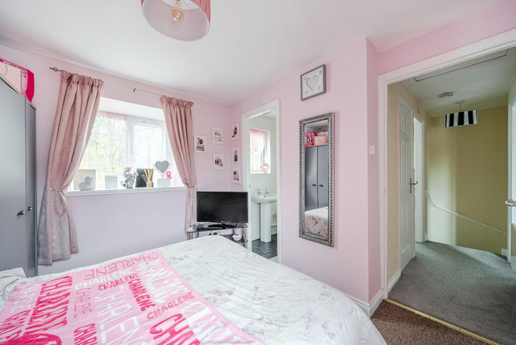 1376329-13-690c74...