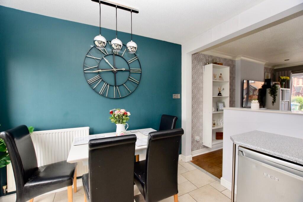 Kitchen/Dining Ro...