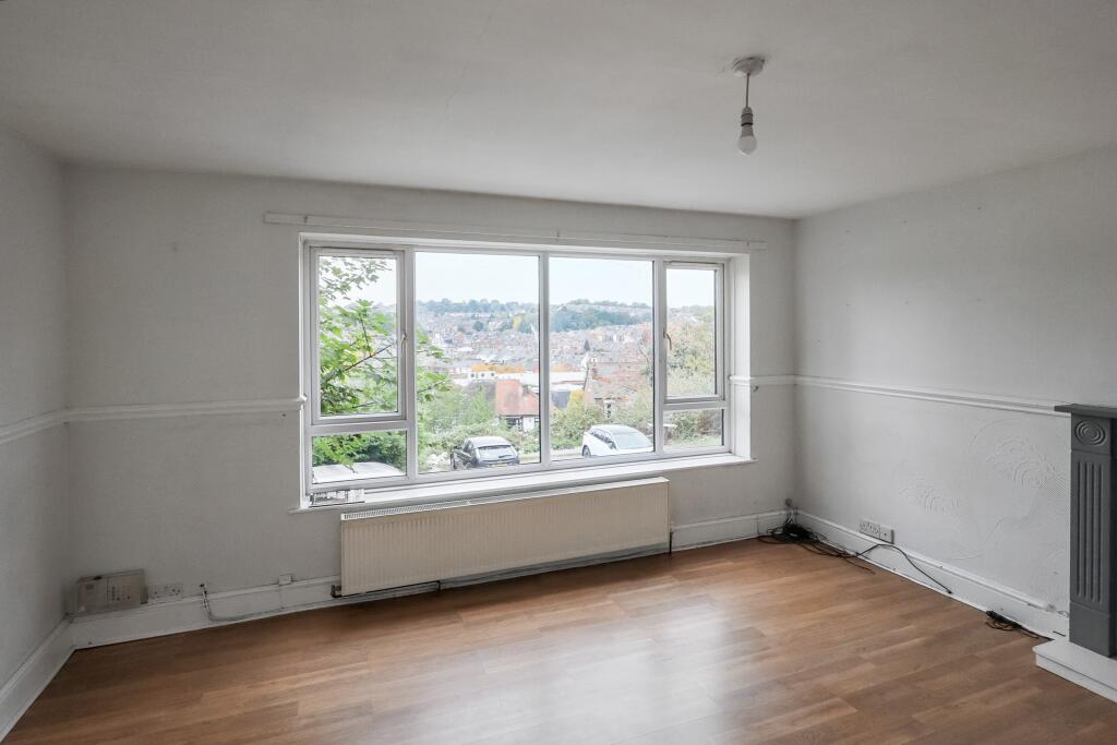 72 Whiteways Grove, Sheffield, South Yorkshire, S4 8FL