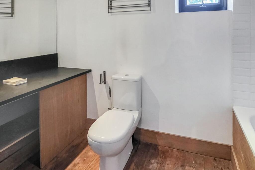 46a Rainham Road, Kensel Green, London NW10 5DG