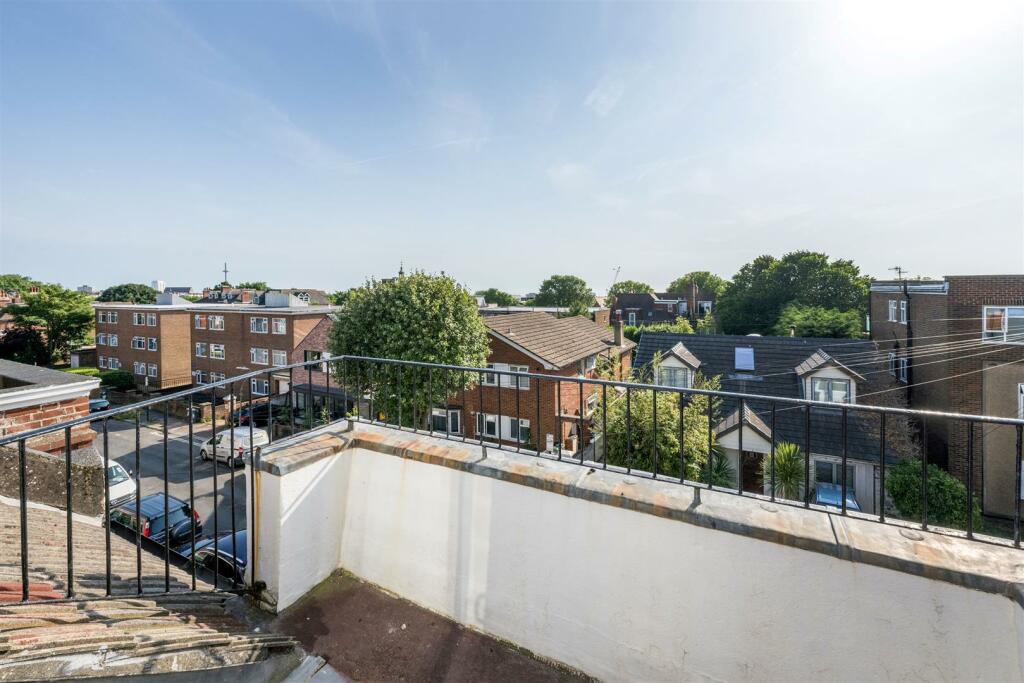 TFF 9 Chatsworth Road -6.jpg