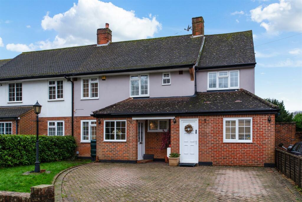 TANGIER WAY,26 - (30).jpg