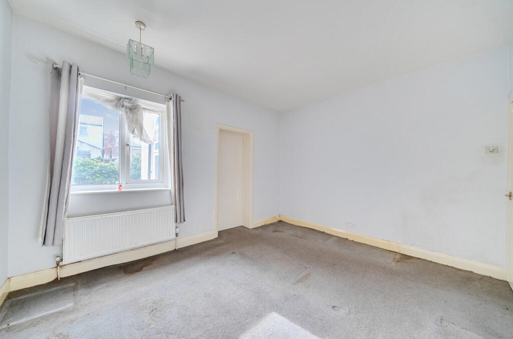 1369696-14-68f616...