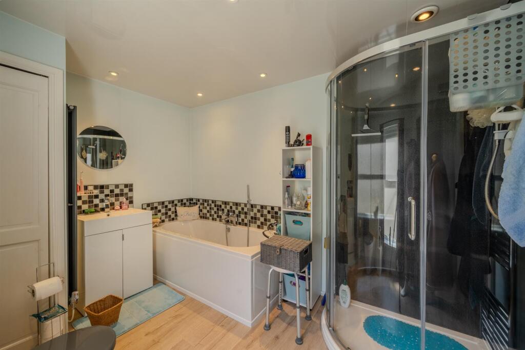 2 Lewis Terrace-3.jpg