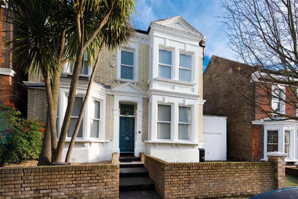 D303 3 hilltop rd ext2L.jpg